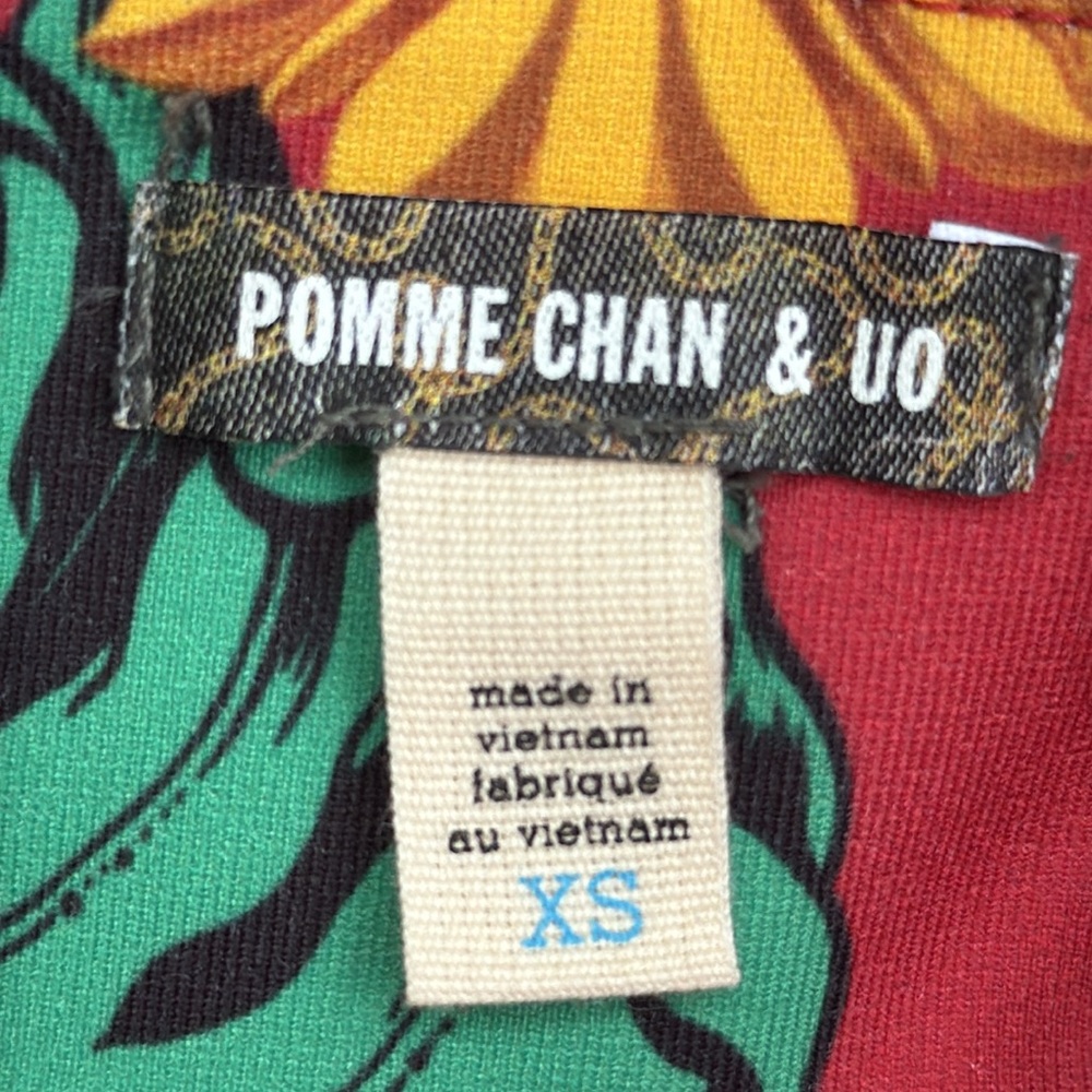 Urban Outfitters x Pomme Chan
Donnie Red Flamingo Strapless Dress
Size Small - Picture 3 of 11